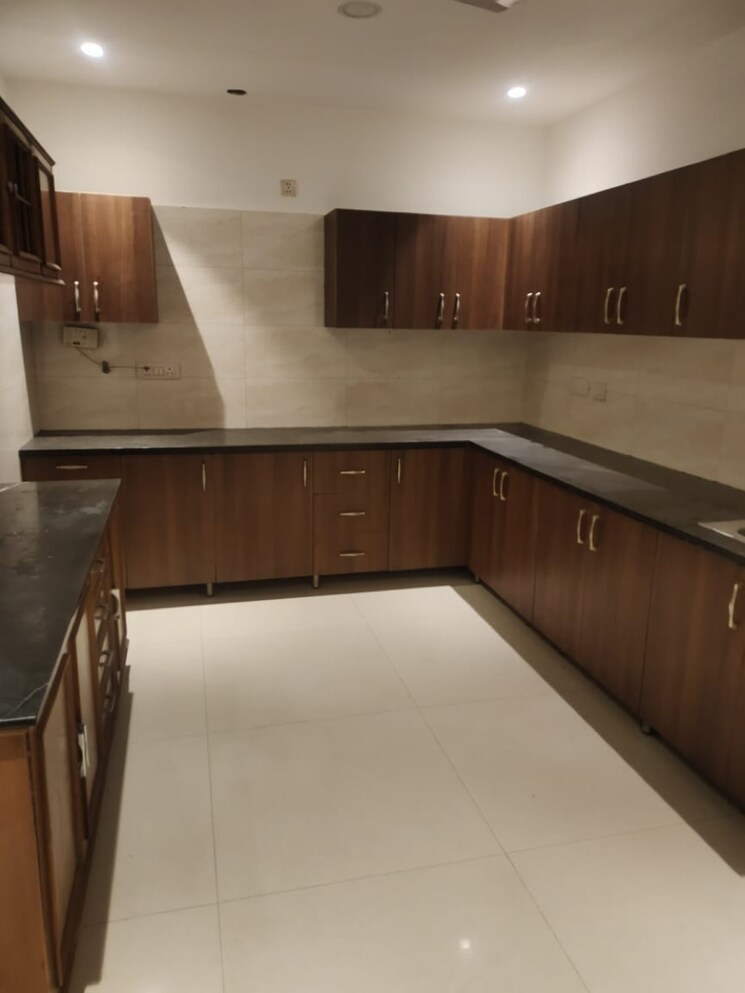 Kitchen, boutique-residential-apartments-a1-313 4 Bedroom 500 Sq.Yd. Builder Floor In Safdarjung Enclave Delhi 8596975