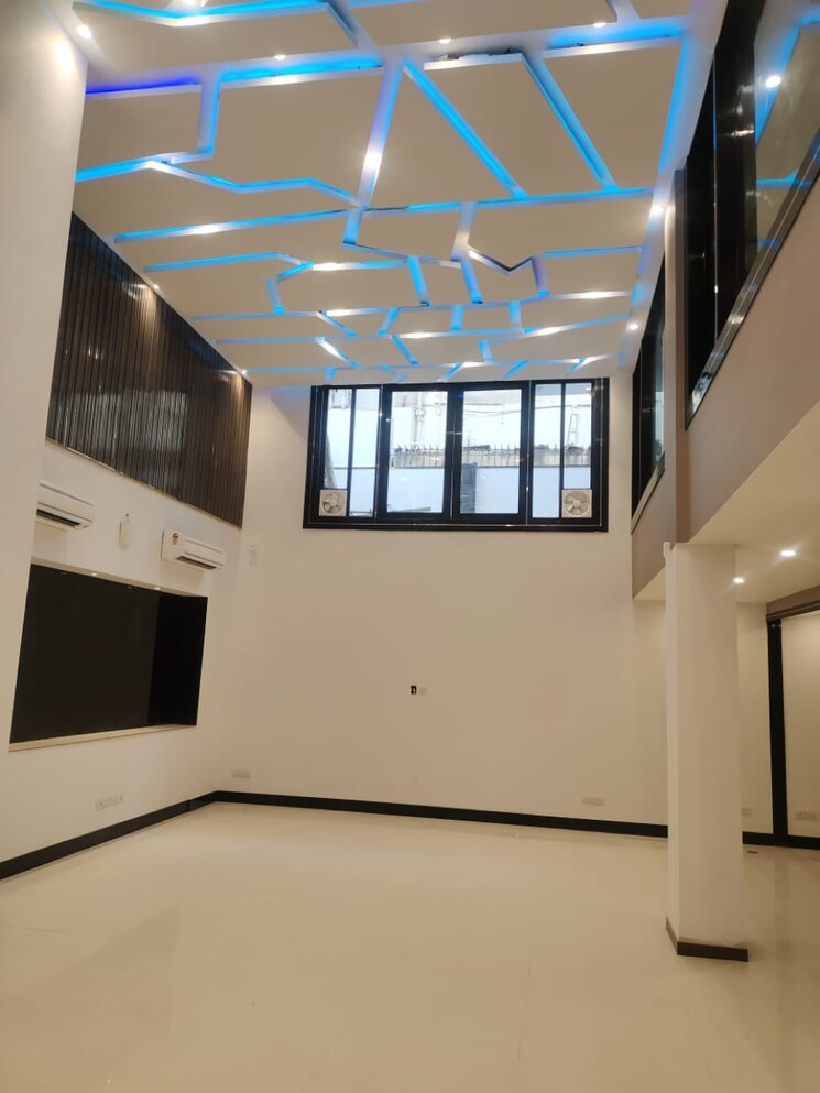 Team Area, boutique-residential-apartments-a1-313 4 Bedroom 500 Sq.Yd. Builder Floor In Safdarjung Enclave Delhi 8596975