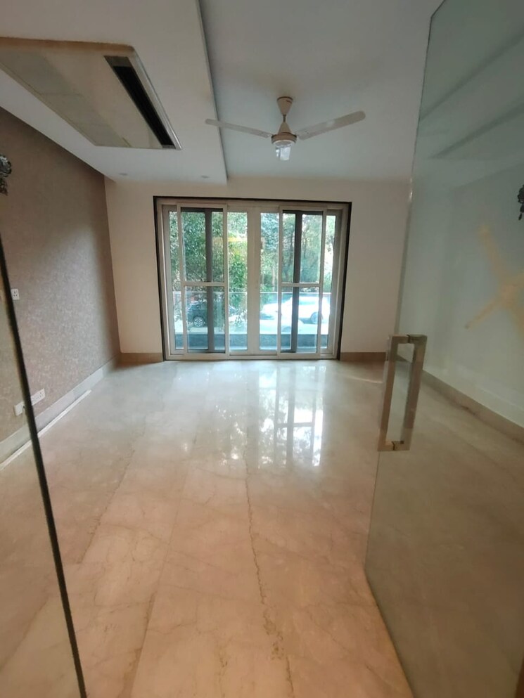 Room, boutique-residential-apartments-a1-313 4 Bedroom 500 Sq.Yd. Builder Floor In Safdarjung Enclave Delhi 8596975