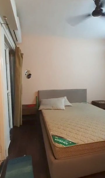 Bedroom in 1 BHK Apartment at Paras Tierea, Sector 137 – for Rent