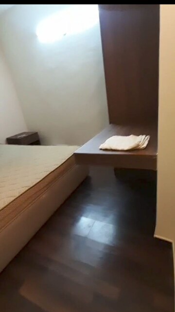 Room in 1 BHK Apartment at Paras Tierea, Sector 137 – for Rent