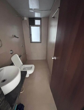 Bathroom in 2.5 BHK Apartment at Runwal Eirene, Balkum Pada – for Rent