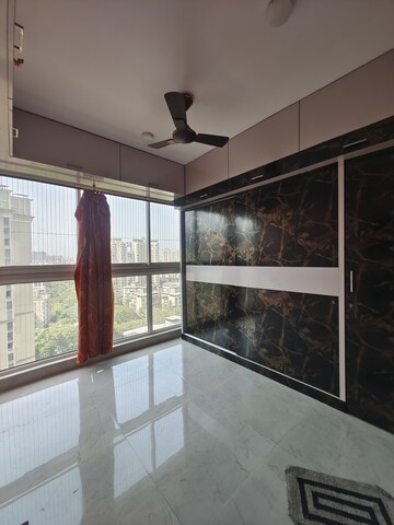 Room in 1 BHK Apartment at Tata Serein, Pokhran Road No Two – for Rent