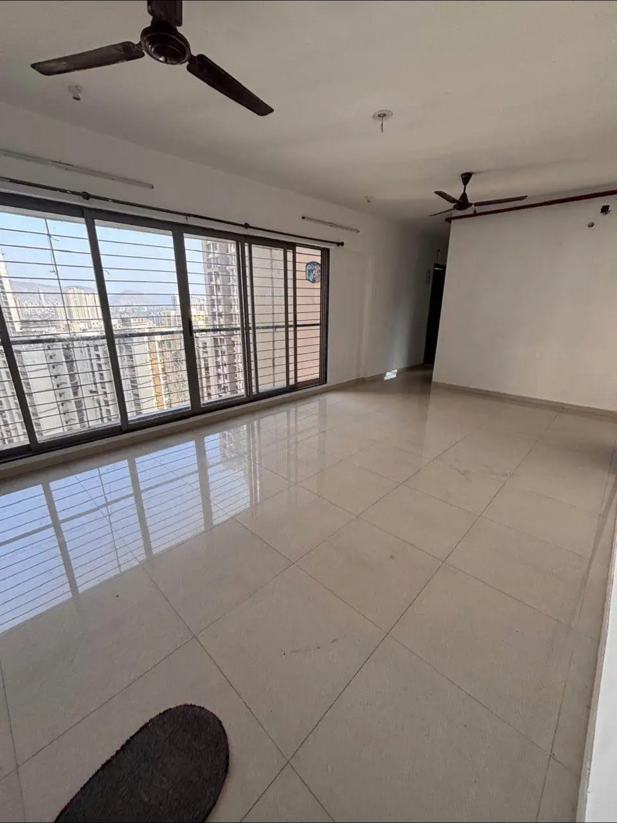 2.5 BHK Apartment For Rent in Runwal Eirene