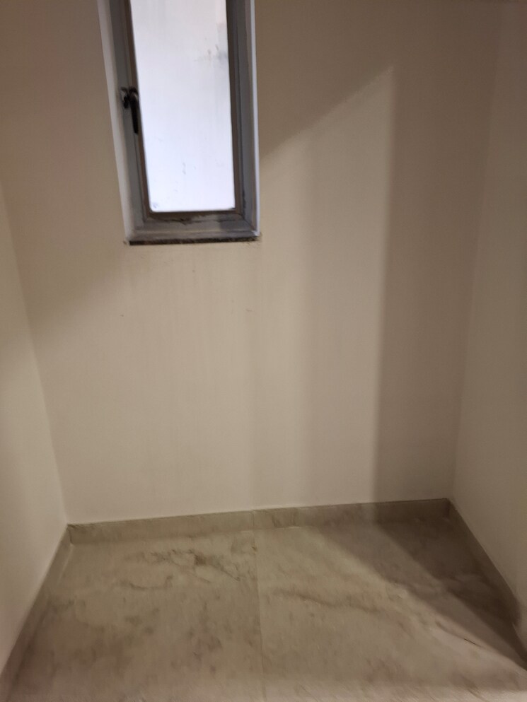 Room, banjara hills 3 Bedroom 3000 Sq.Ft. Apartment In Banjara Hills Hyderabad 8596990