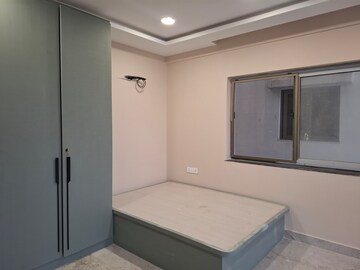 Room in 3 BHK Apartment at Banjara Hills – for Rent