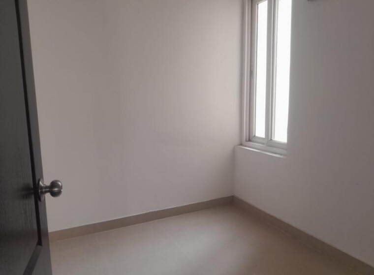 Room, aditya-celebrity-homes 2 Bedroom 1110 Sq.Ft. Apartment In Sector 76 Noida 8596999