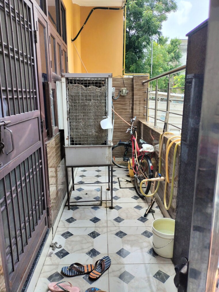 Balcony, omicron iii greater noida 2 Bedroom 60 Sq.Mt. Independent House In Omicron Iii Greater Noida Greater Noida 8597014