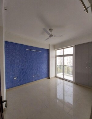3 BHK Apartment For Sale in Amrapali Zodiac, Sector 120