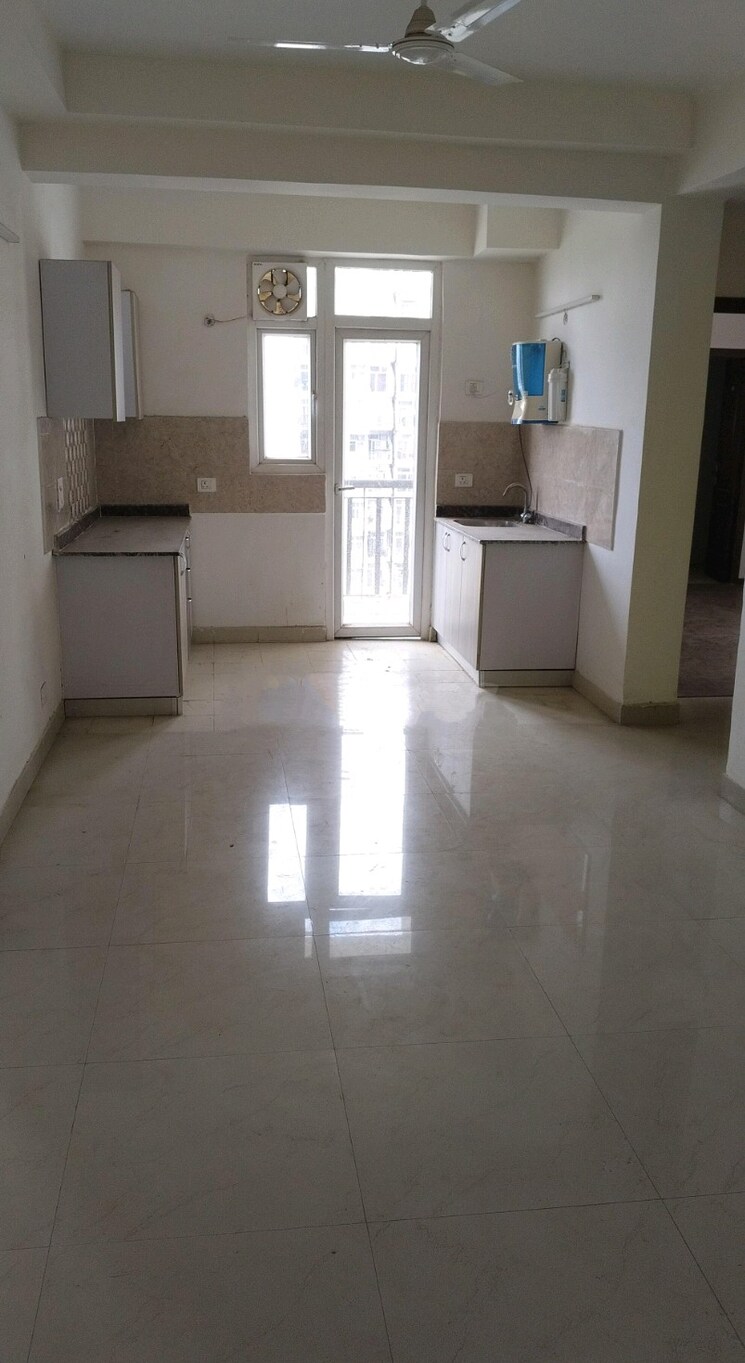 Room, amrapali-zodiac 3 Bedroom 1325 Sq.Ft. Apartment In Sector 120 Noida 8597023
