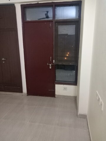 Furnished Amenities in 2 BHK Apartment at Beta Ii Greater Noida – for Sale