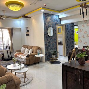 Living Room in 4 BHK Apartment at Pratham Apartments Baner, Baner Bypass Highway – for Sale