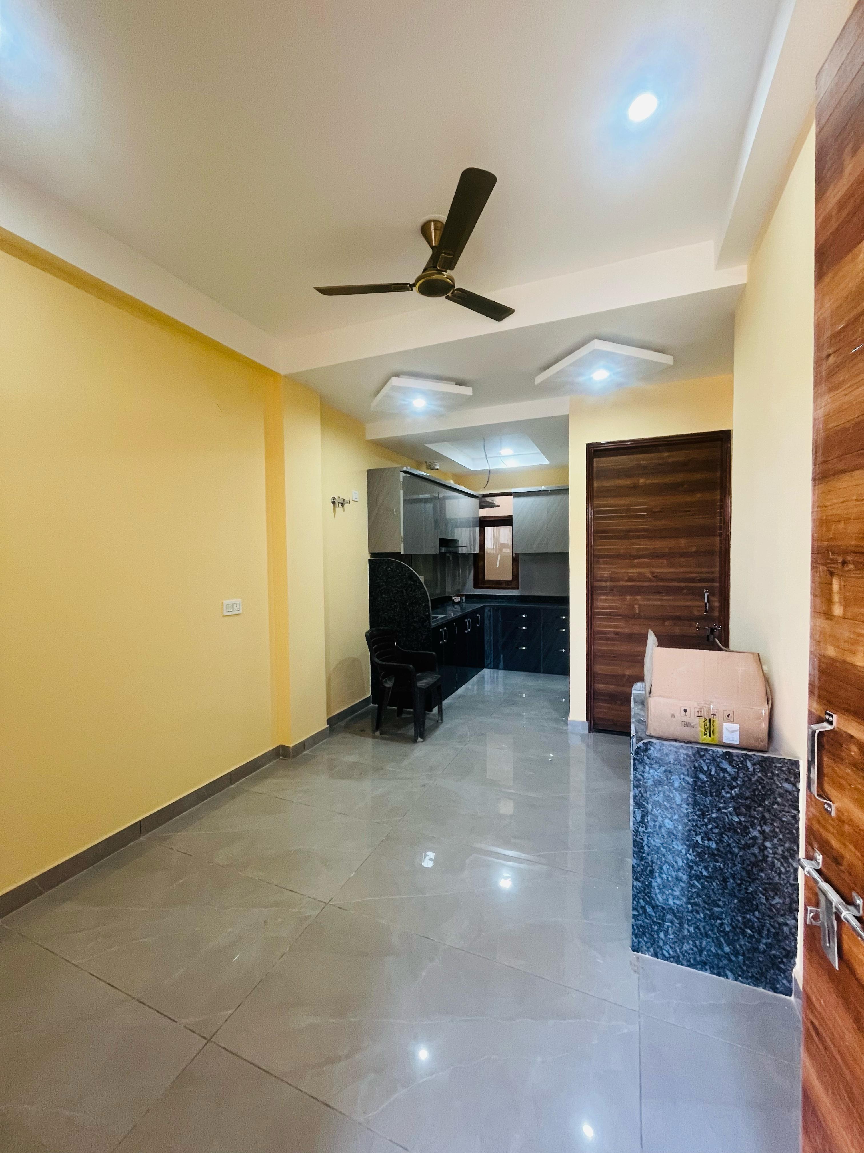 1 BHK Builder Floor For Rent in Z Block 