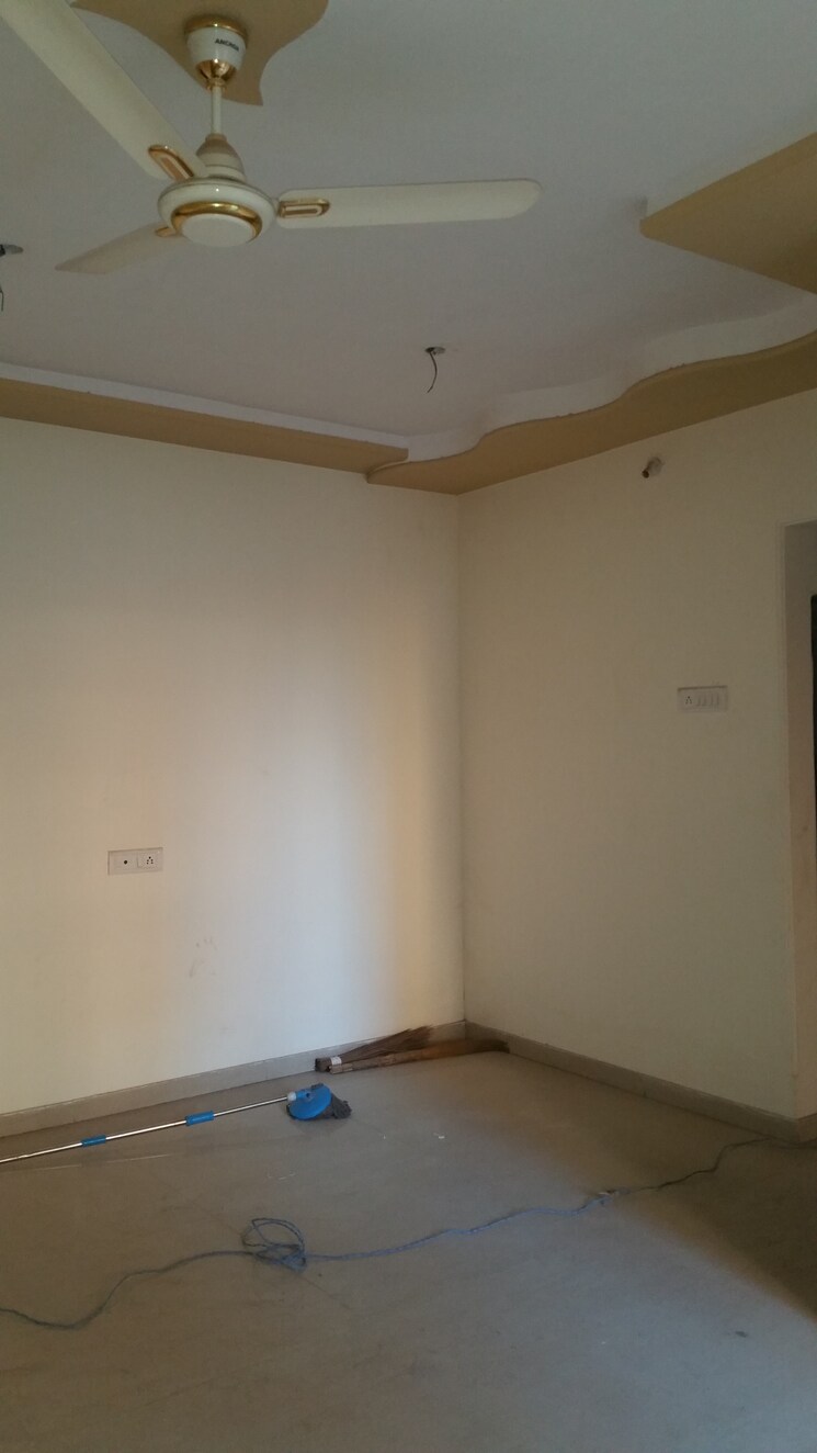 Room, seven-eleven-regency 1 Bedroom 695 Sq.Ft. Apartment In Mira Road Thane 8597077