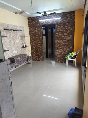 Room in 1.5 BHK Apartment at Agarwal And Doshi Complex, Vasai West – for Sale