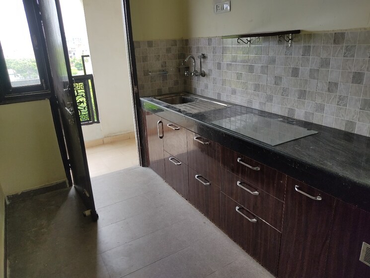 Kitchen, vrindavan yojna 3 Bedroom 1600 Sq.Ft. Apartment In Vrindavan Yojna Lucknow 8597092