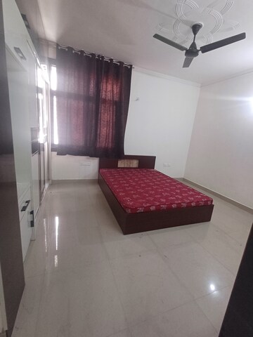 3 BHK Apartment For Rent in Avadh Vihar Yojna
