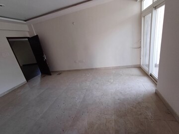Room in 3 BHK Apartment at Arsha Sumangalam Vrindavan Yojana, Vrindavan Yojna – for Rent