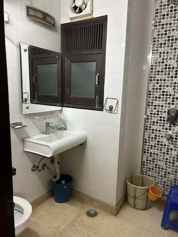 1.5 BHK Builder Floor For Rent in Rohini Sector 10