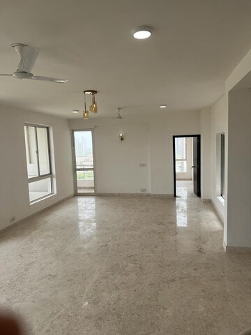 3.5 BHK Apartment For Rent in Indiabulls Centrum Park, Sector 103
