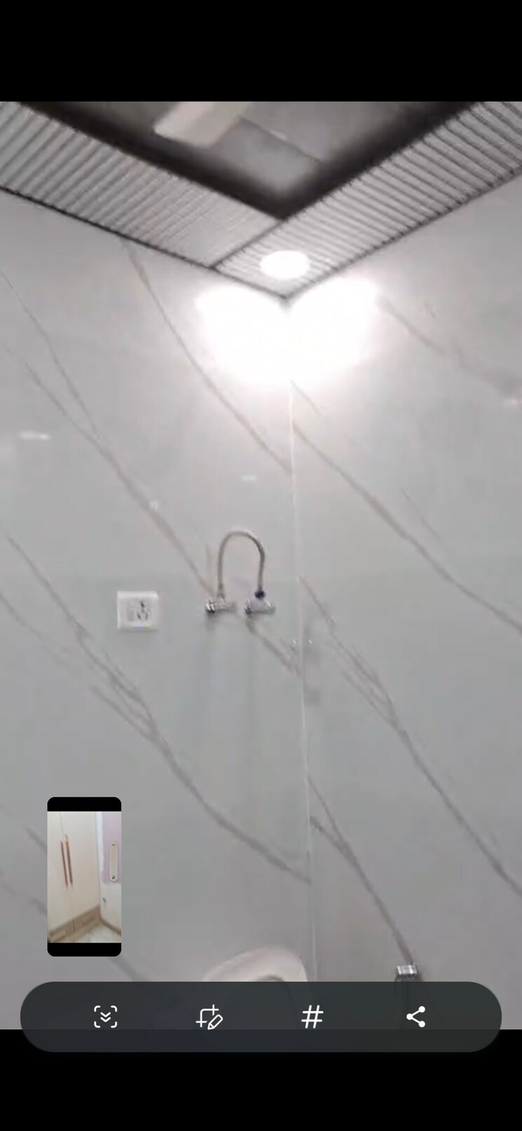 Bathroom, vaishali sector 5 4 Bedroom 200 Sq.Mt. Builder Floor In Vaishali Sector 5 Ghaziabad 8597178