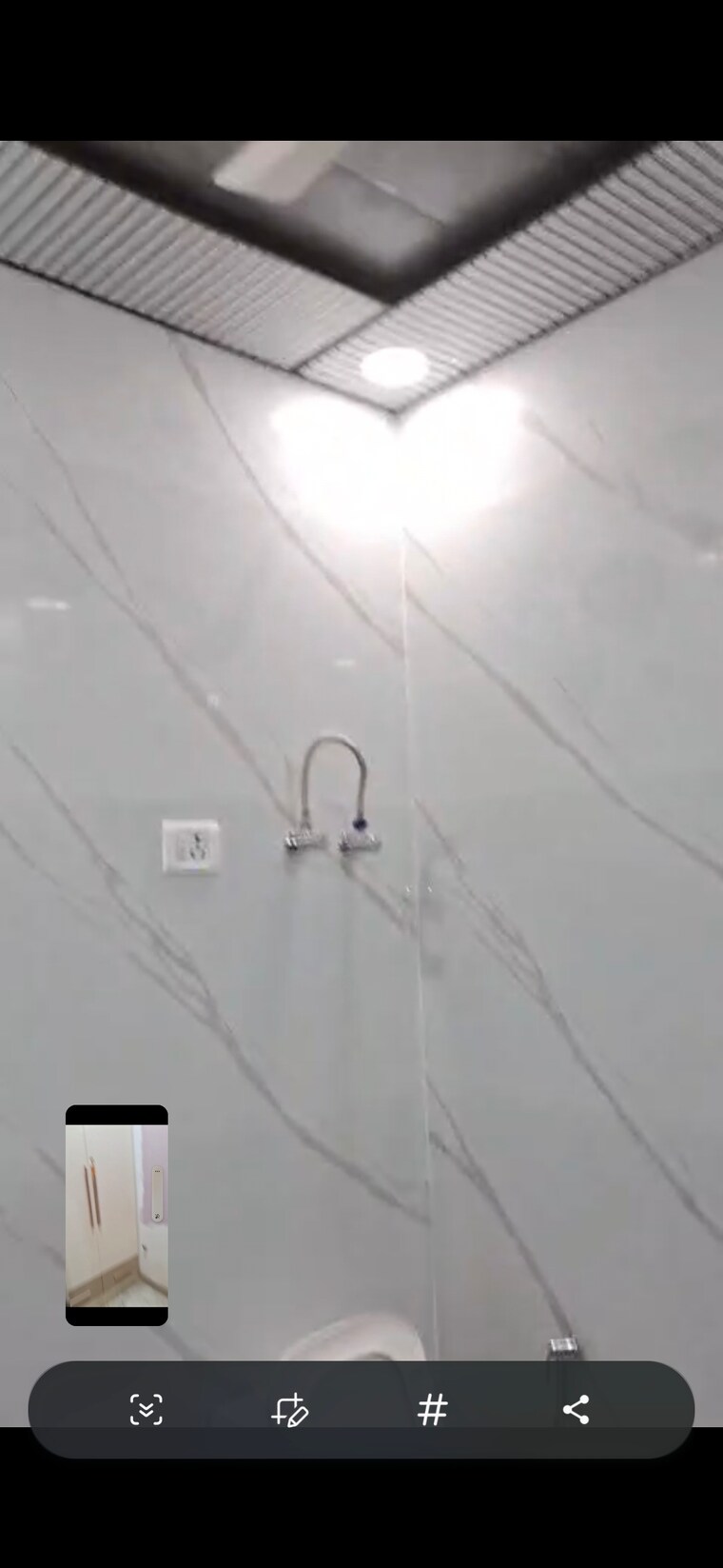 Bathroom, vaishali sector 5 4 Bedroom 200 Sq.Mt. Builder Floor In Vaishali Sector 5 Ghaziabad 8597178