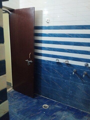 Furnished Amenities in 2 BHK Independent House at Chinhat – for Rent