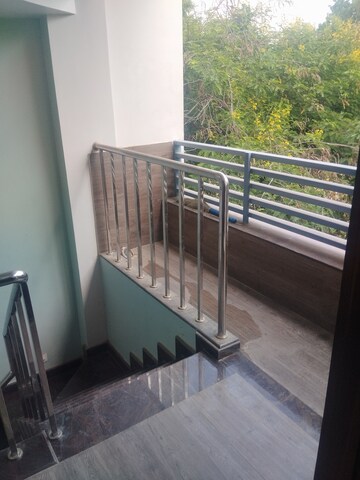 Balcony in 2 BHK Independent House at Chinhat – for Rent