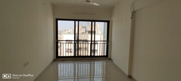 Bedroom in 2 BHK Apartment at Kesar Scion, Ghatkopar East – for Rent