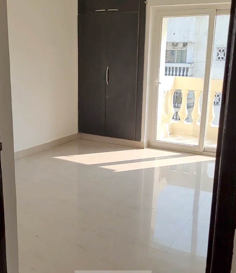 Room, nimbus-the-hyde-park 2 Bedroom 1080 Sq.Ft. Apartment In Sector 78 Noida 8597232