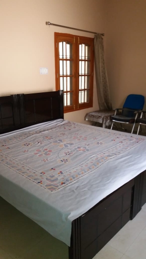 2 BHK + Servant Room,Study Room 3200 Sq.Ft. Builder Floor in R Square Gomti Nagar