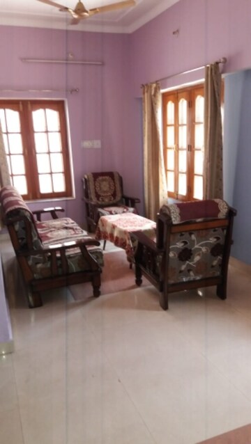 Living Room in 2 BHK Builder Floor at R Square Gomti Nagar, Gomti Nagar – for Rent
