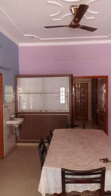 Kitchen in 2 BHK Builder Floor at R Square Gomti Nagar, Gomti Nagar – for Rent