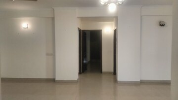 Room in 4 BHK Apartment at RPS Savana, Sector 88 – for Rent