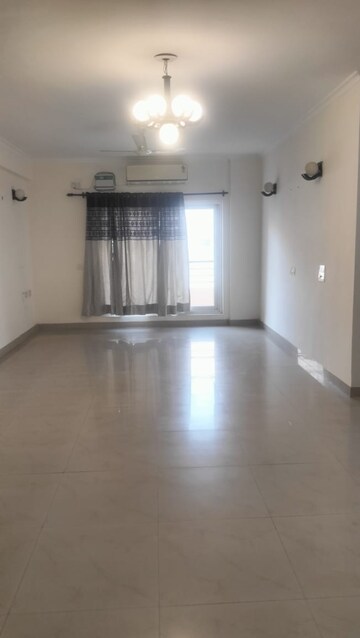 Room in 4 BHK Apartment at RPS Savana, Sector 88 – for Rent