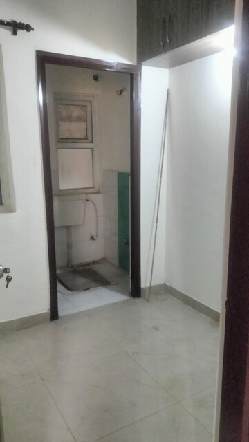 Building Lobby in 4 BHK Apartment at RPS Savana, Sector 88 – for Rent