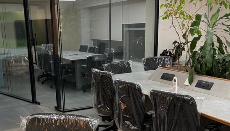 Office Space For Rent in ACME Plaza