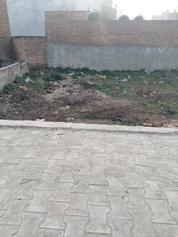 undefined, jaisingh pura  100 Sq.Yd. Plot In Jaisingh Pura Mathura 8597331