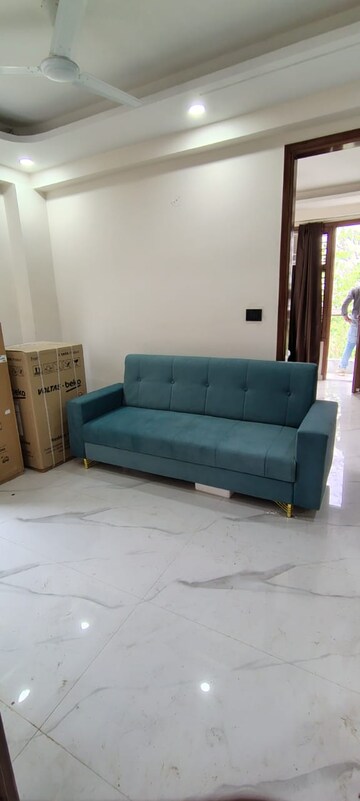 Living Room in 1 BHK Builder Floor at Sector 40 – for Rent