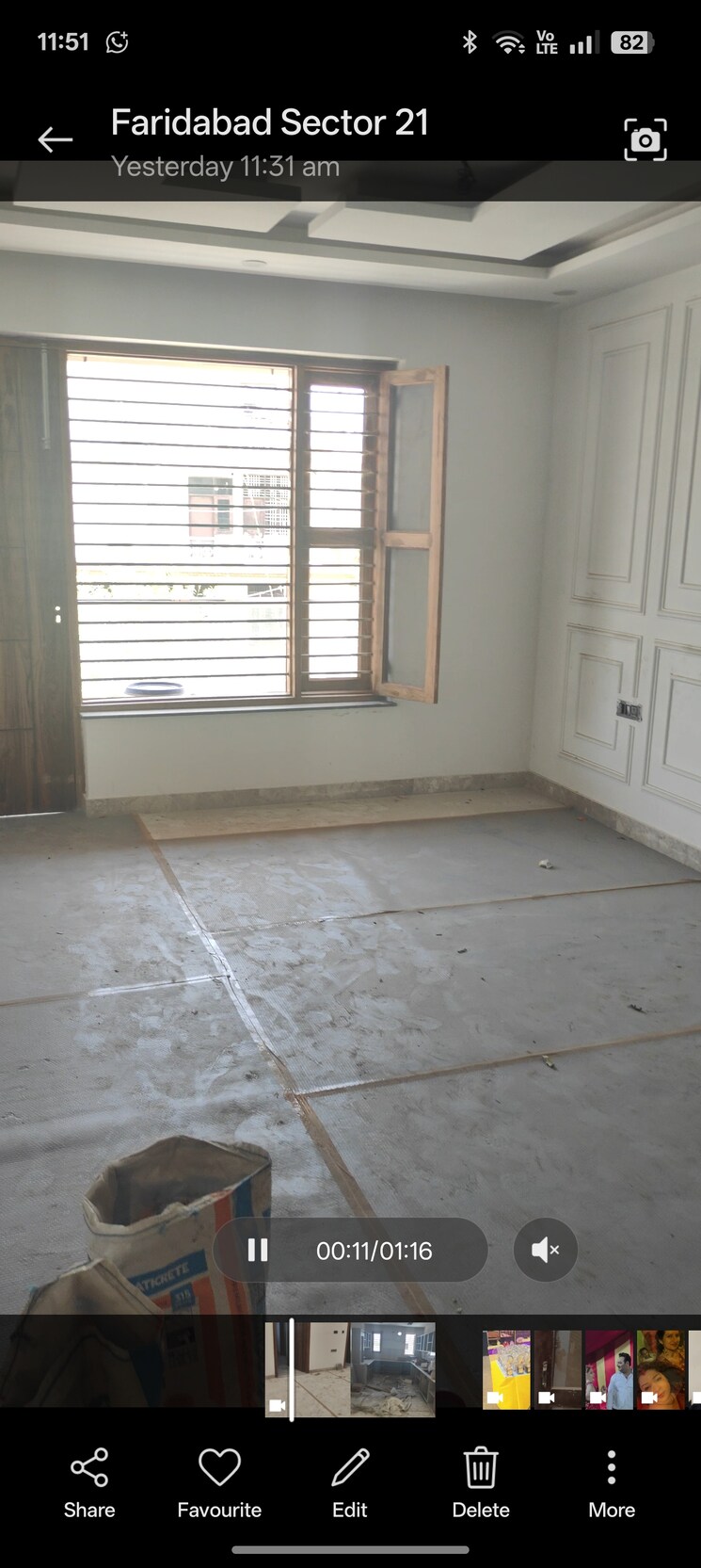 Room, sector 21b 4 Bedroom 350 Sq.Yd. Builder Floor In Sector 21b Faridabad 8597379