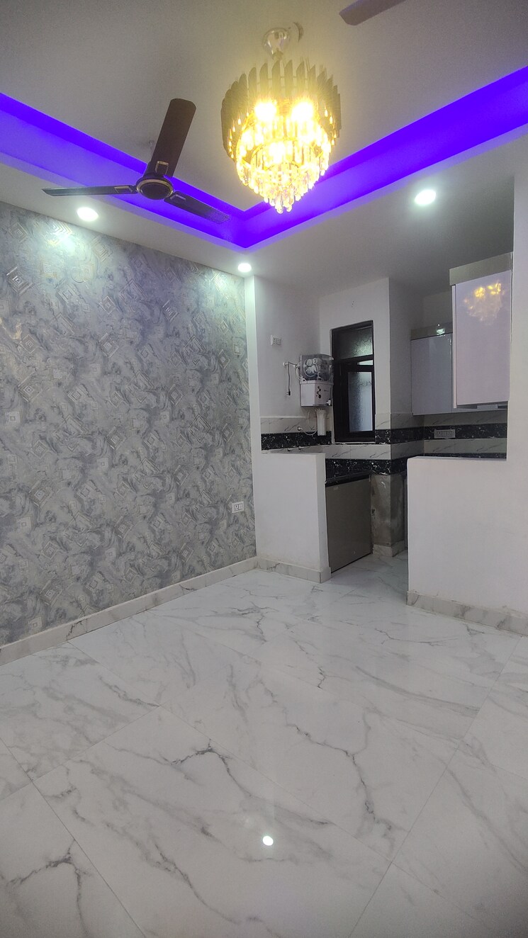 Kitchen, sector 73 2 Bedroom 920 Sq.Ft. Builder Floor In Sector 73 Noida 8597392