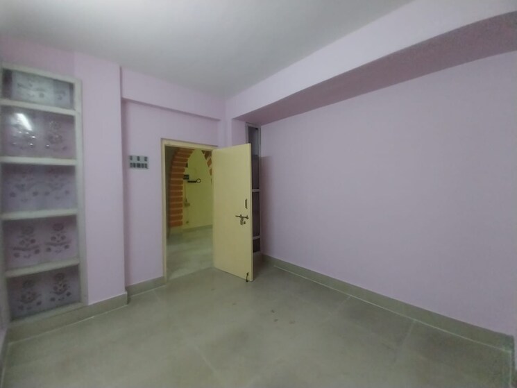 Room, dhakoli 3 Bedroom 100 Sq.Yd. Independent House In Dhakoli Zirakpur 8597357