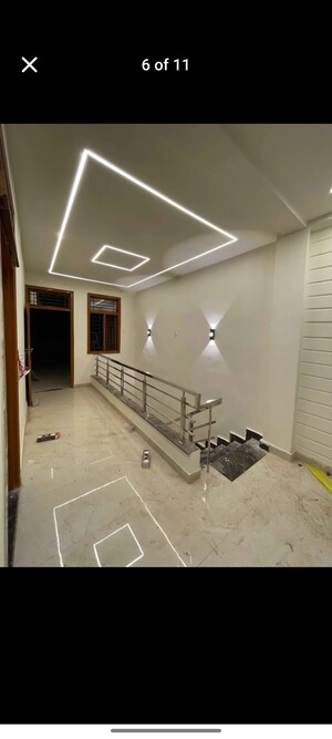 Parking in 3 BHK Villa at Gomti Nagar – for Sale