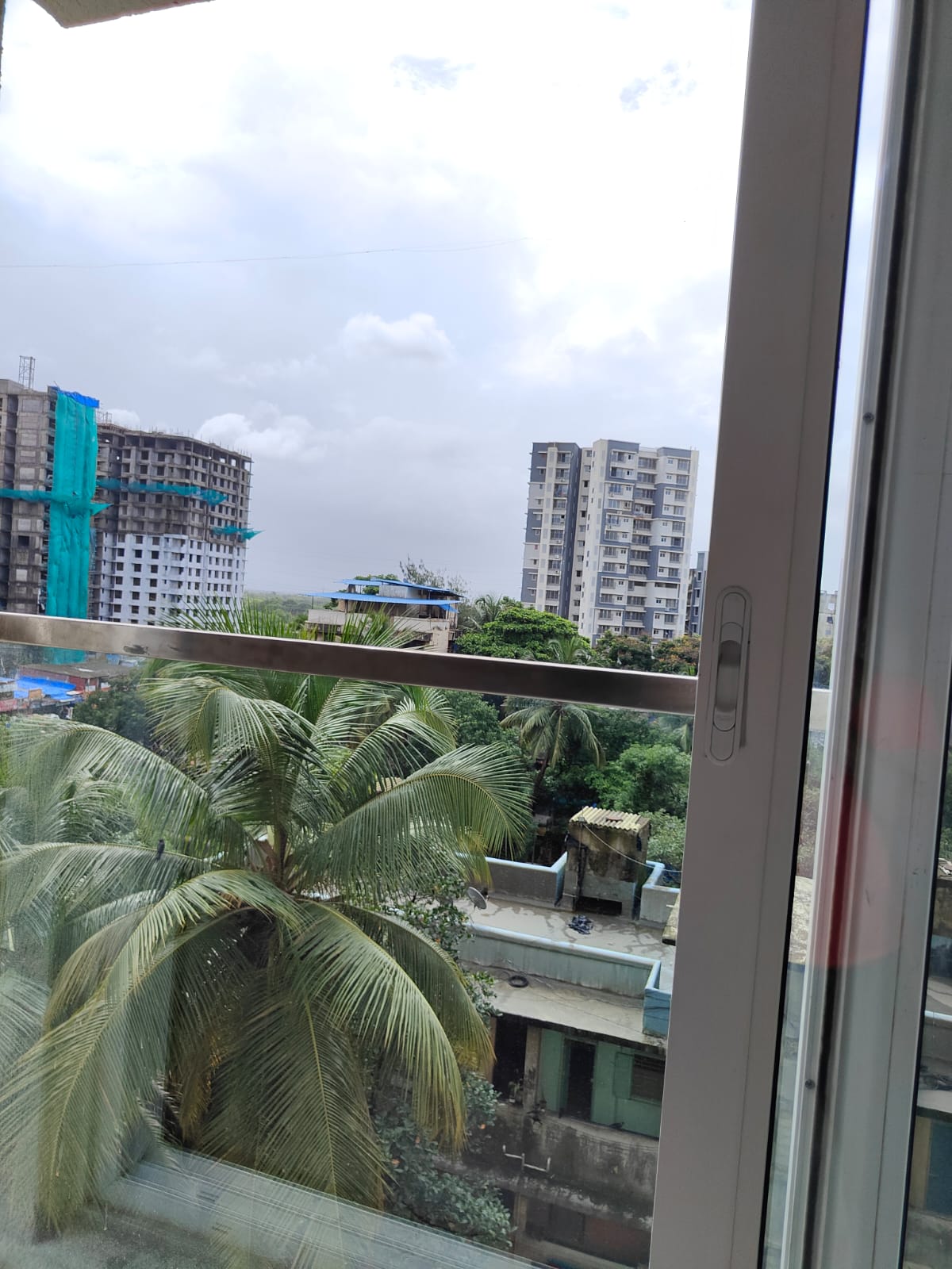 2 BHK Apartment For Rent in Gurukrupa Jayantam