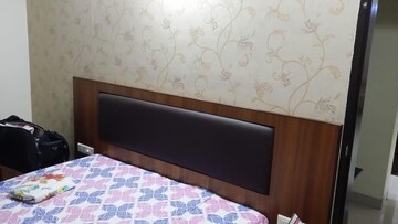 Bedroom in 2 BHK Apartment at Kumar Parisar, Kothrud – for Rent