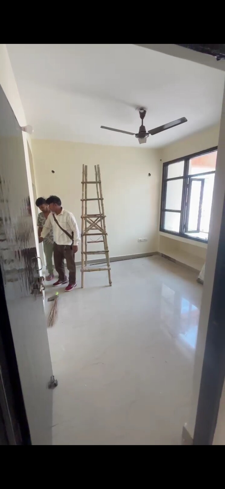 undefined, srs-royal-hills 2.5 Bedroom 1500 Sq.Ft. Apartment In Sector 87 Faridabad 8597651