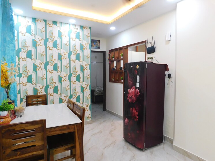 Dining area, hauz khas 3 Bedroom 110 Sq.Yd. Apartment In Hauz Khas Delhi 8597659