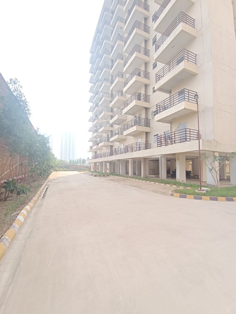 Exterior View, pivotal-paradise 2 Bedroom 657 Sq.Ft. Apartment In Sector 62 Gurgaon 8597697