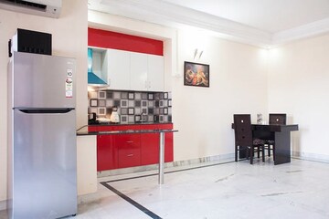 Kitchen in 5 BHK Apartment at Suncity Essel Tower, Sector 28 – for Rent