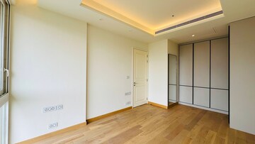 Room in 2 BHK Apartment at Bhartiya Leela Residences, Thanisandra Main Road – for Rent